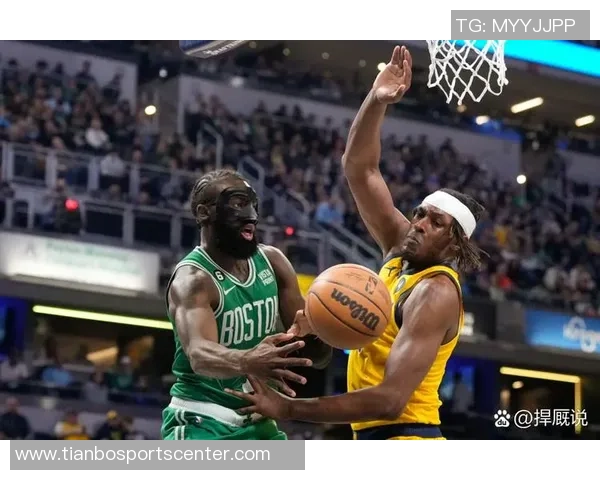 杰伦布朗连续9场30分表现惊艳创造绿军历史新纪录引发热议